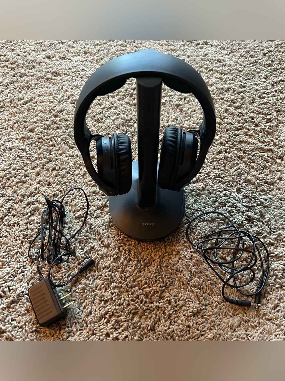 Sony WH-RF400 Black Wireless Home Theater Headphones RF Transmitter Dock (Works)